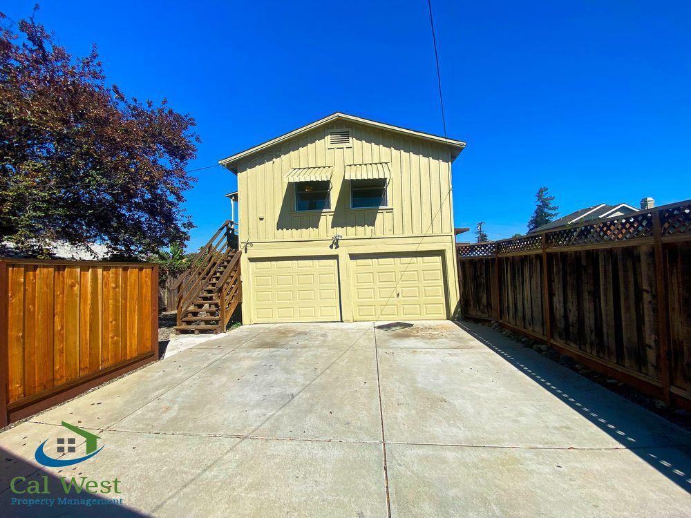 $1795 - 1 Bed/1 Bath Apartment above garage-San Jose property image