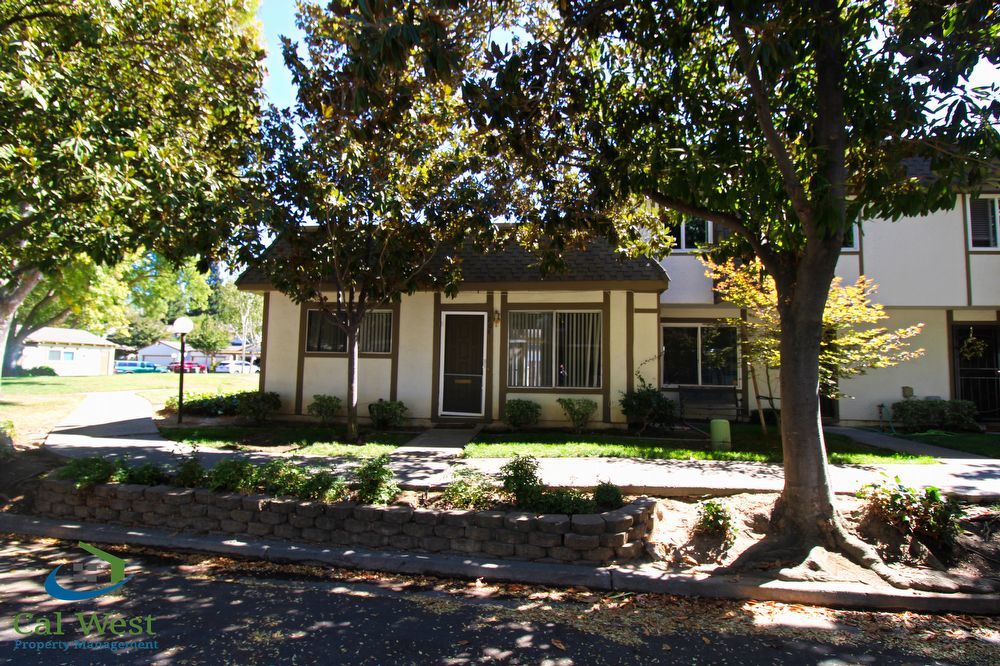 $2595 - 2 Bed/1 Ba Condo Very Close to Santa Teresa Golf Course - Pets are possible with approval property image