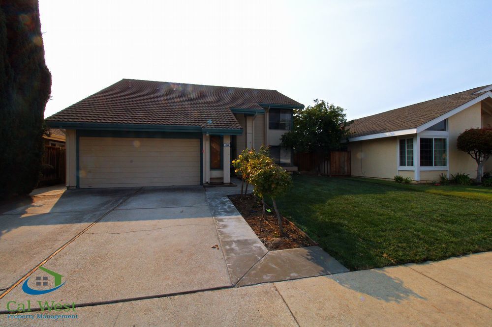 $4095 - Remodeled 4 Bed/2.5 Bath 2 Story Home/Cambrian Park/Central Air, New Landscaping property image