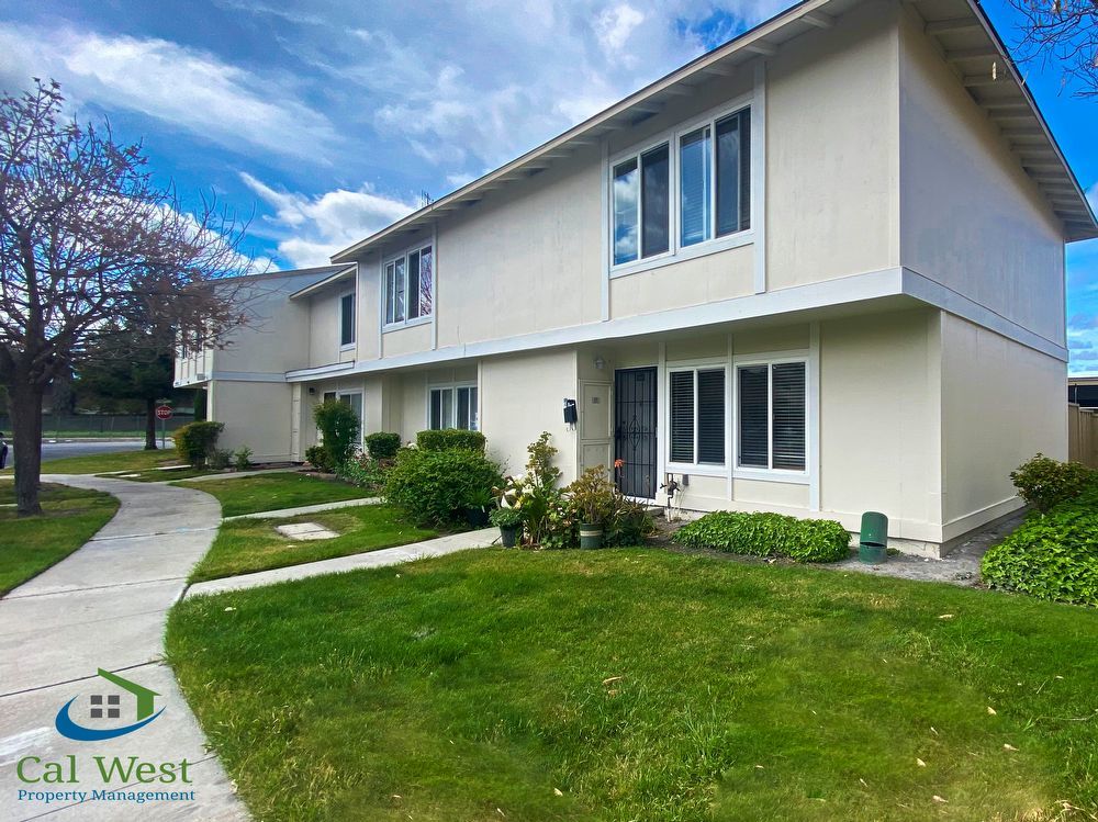 $2995-Updated Two Story Town Home in Blossom Valley Community of San Jose property image