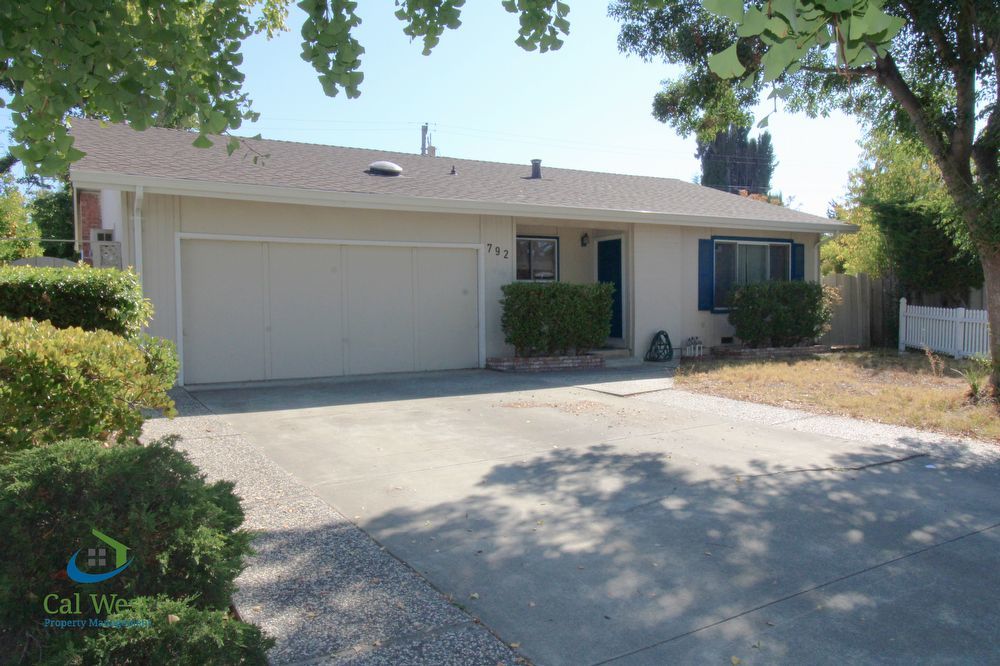 $4395 - Quiet 4 Br / 2 Ba cul-de-sac home close to Apple HQ property image