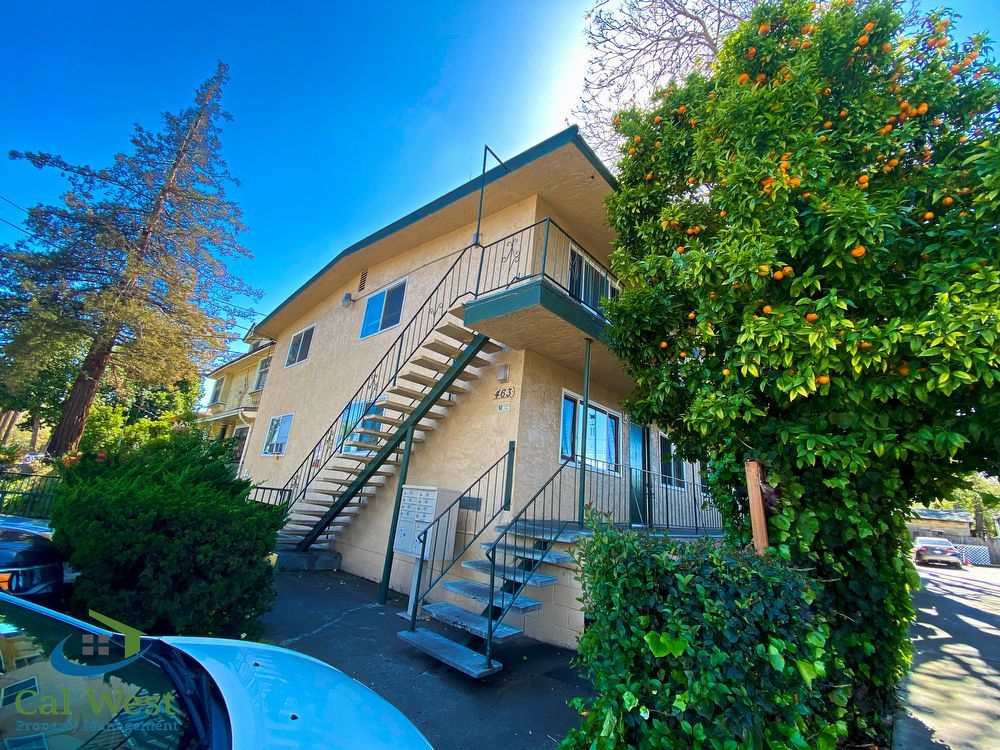 $2395 - Remodeled 2 Bed/1 Bath Apartment in Japan town/Free Cable property image