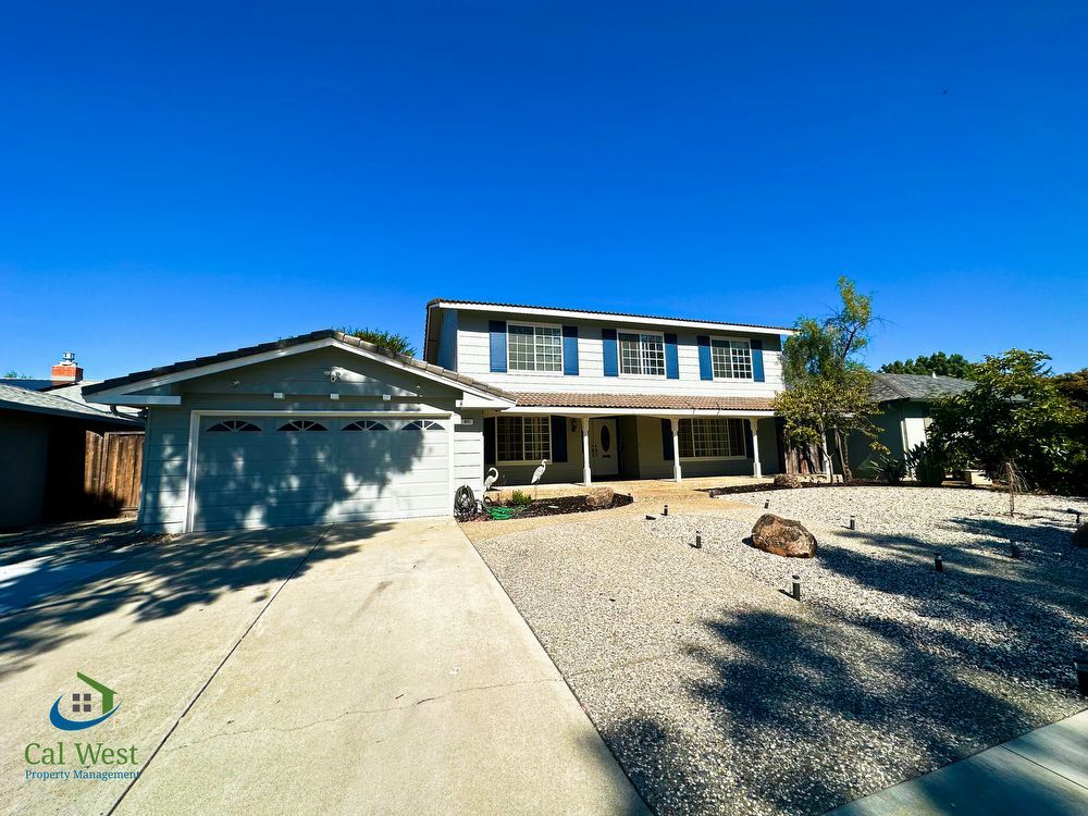 $5695 - 5 Bed/3 Bath - Remodeled Two Story Home in Almaden Valley, close to Leland High property image