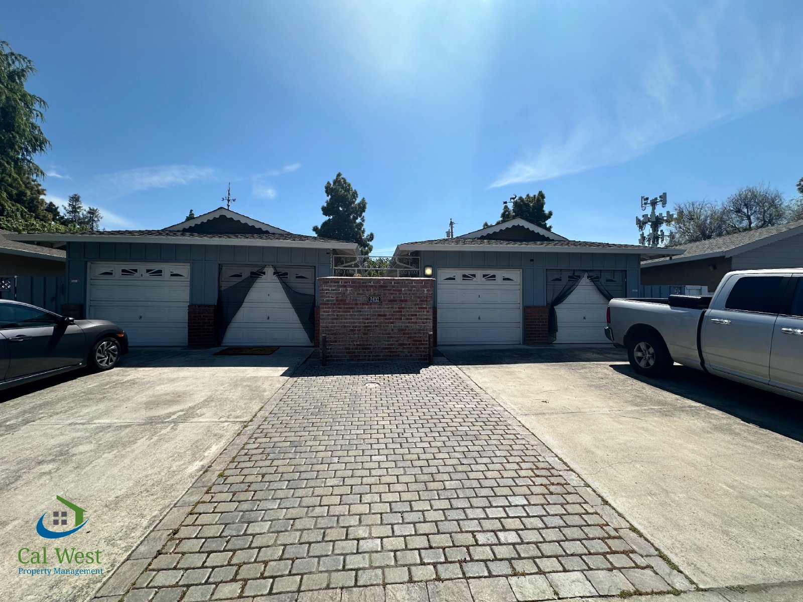 $2095-Renovated 1 Bed, 1 Bath Duplex apartment in Santa Clara property image