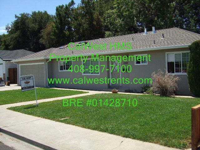 Desirable Home in Mountain View! property image