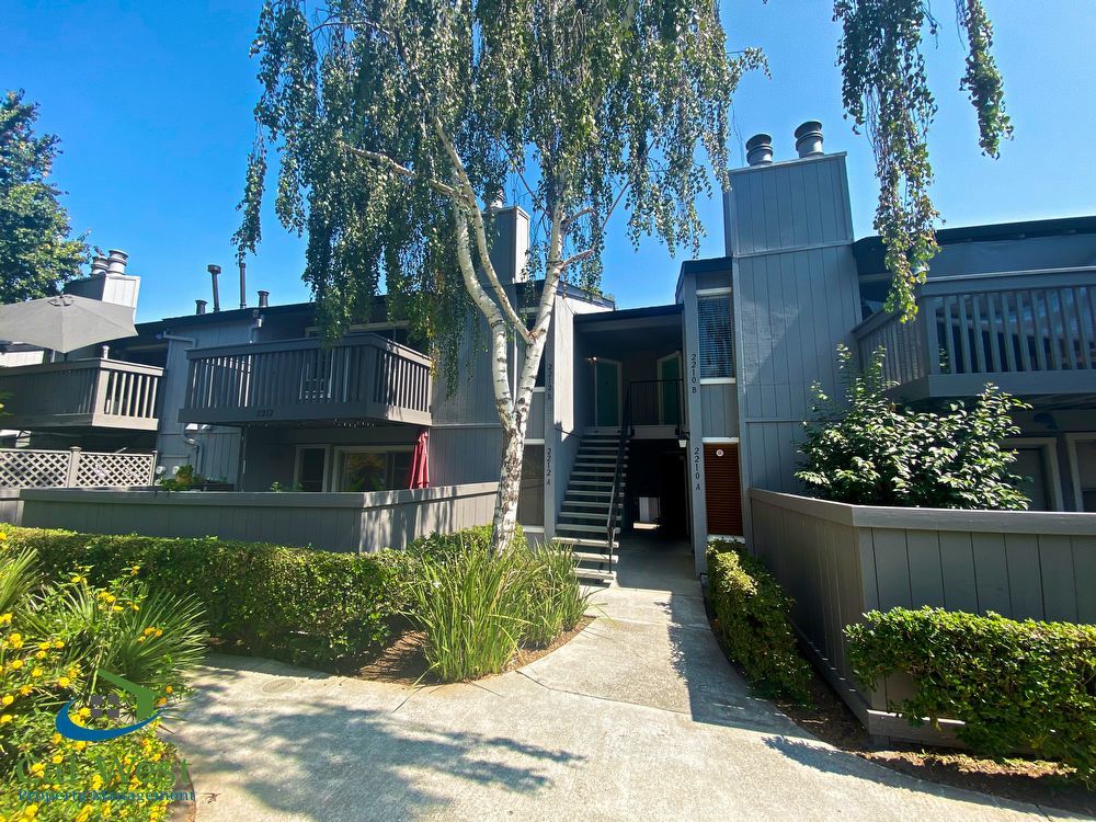 $2395 - Willow Glen 2 Bed/2 Bath with Updated Kitchen and 2 Car Garage property image