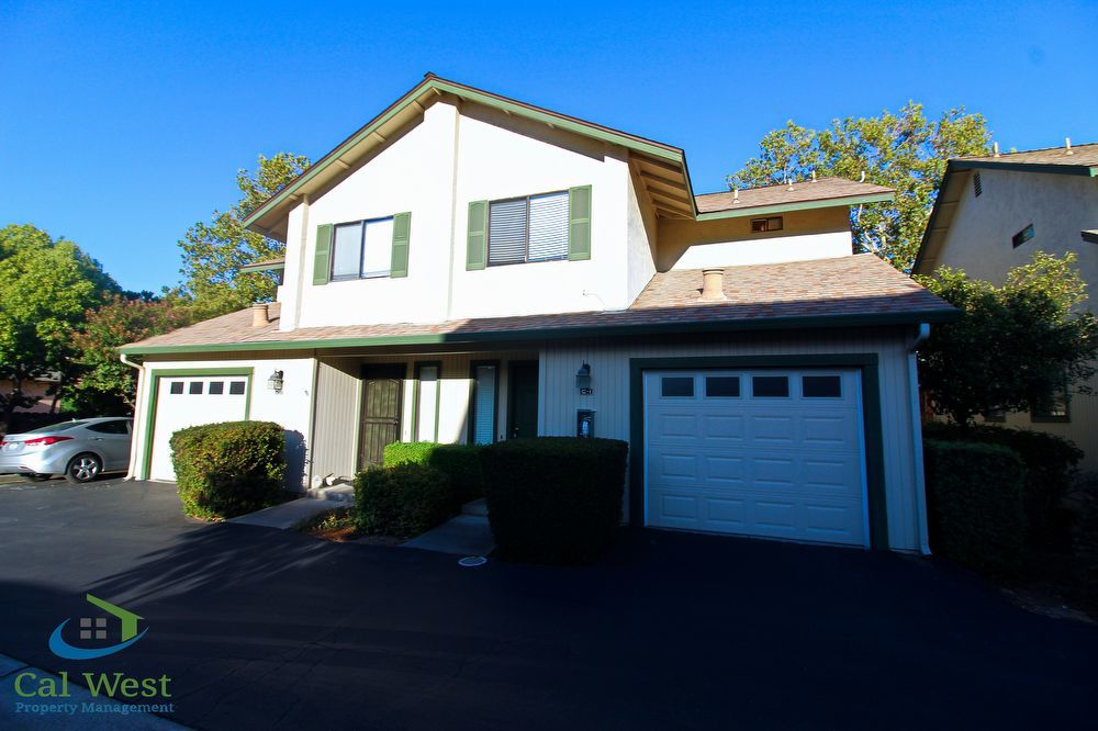 $2,295-2 Bedroom 1.5 Bath Town home in Small, Desirable, Gilroy Community property image