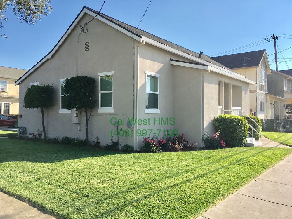 Beautiful REMODELED Duplex in Downtown Gilroy – Won’t Last!! property image