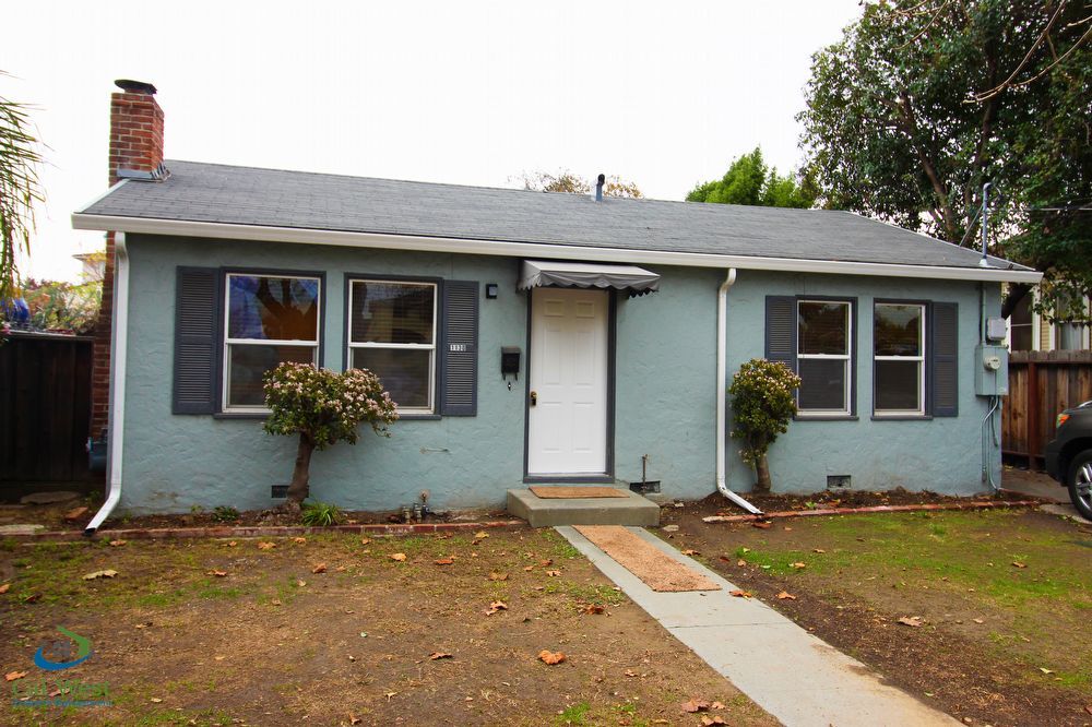 $2995- Very cute quaint 3/1 home near Kelley Park and Happy Hollow Vicinity property image