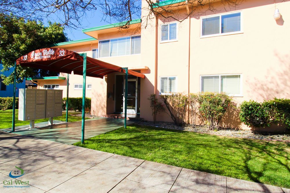 $1695 - Updated 1 Bed, 1 Bath Upstairs Apartment near Japan Town/Secured access! property image