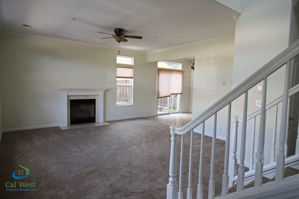 $3,150-Beautiful Neighborhood 3/2.5 Home in Morgan Hill property image