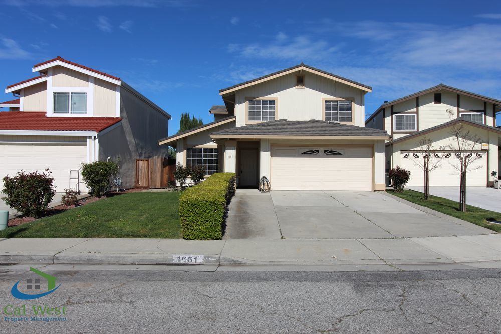 $3695 - Spacious 4 Bedroom, 2.5 Bath, Two-Story Home in North San Jose property image