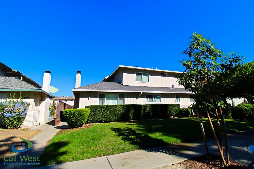 $1995 - 2 Bed/1Ba Upstairs Apartment in Campbell property image