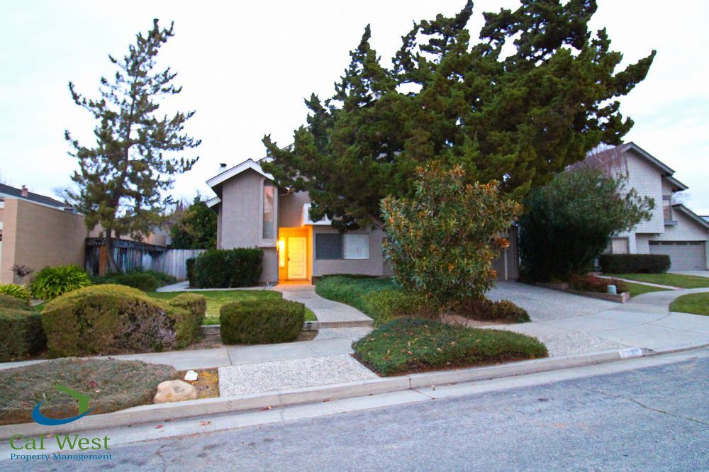 $3695 - 4 BR/2 BA, 2 Story Home on cul-de-sac in South San Jose. Remodeled kitchen property image